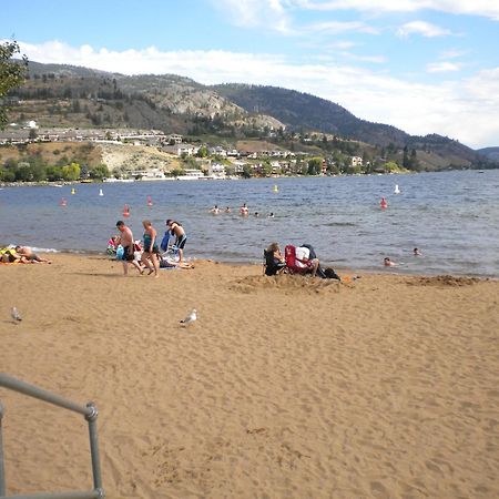 Holiday House Motel Penticton Extérieur photo