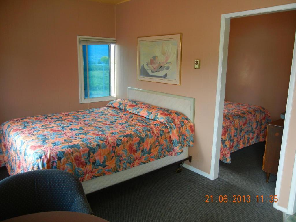 Holiday House Motel Penticton Chambre photo