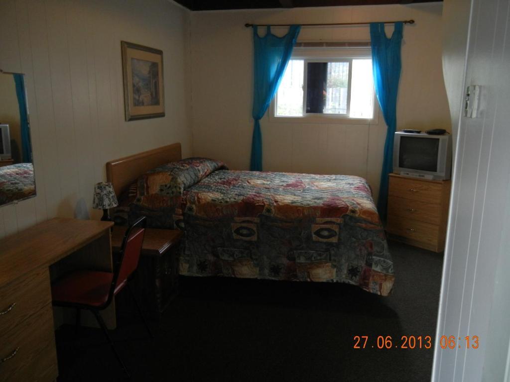 Holiday House Motel Penticton Chambre photo